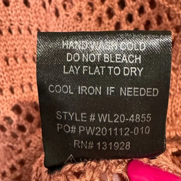 Wishlist Crochet V-Neck Sweater, Size Small, Terracotta Color, - Picture 6 of 7